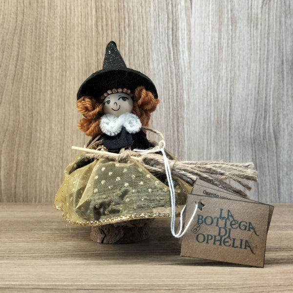 Bambolina streghetta capelli castani e paiette