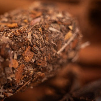 Legnetto di Palo Santo ricoperto con Anice e Cannella