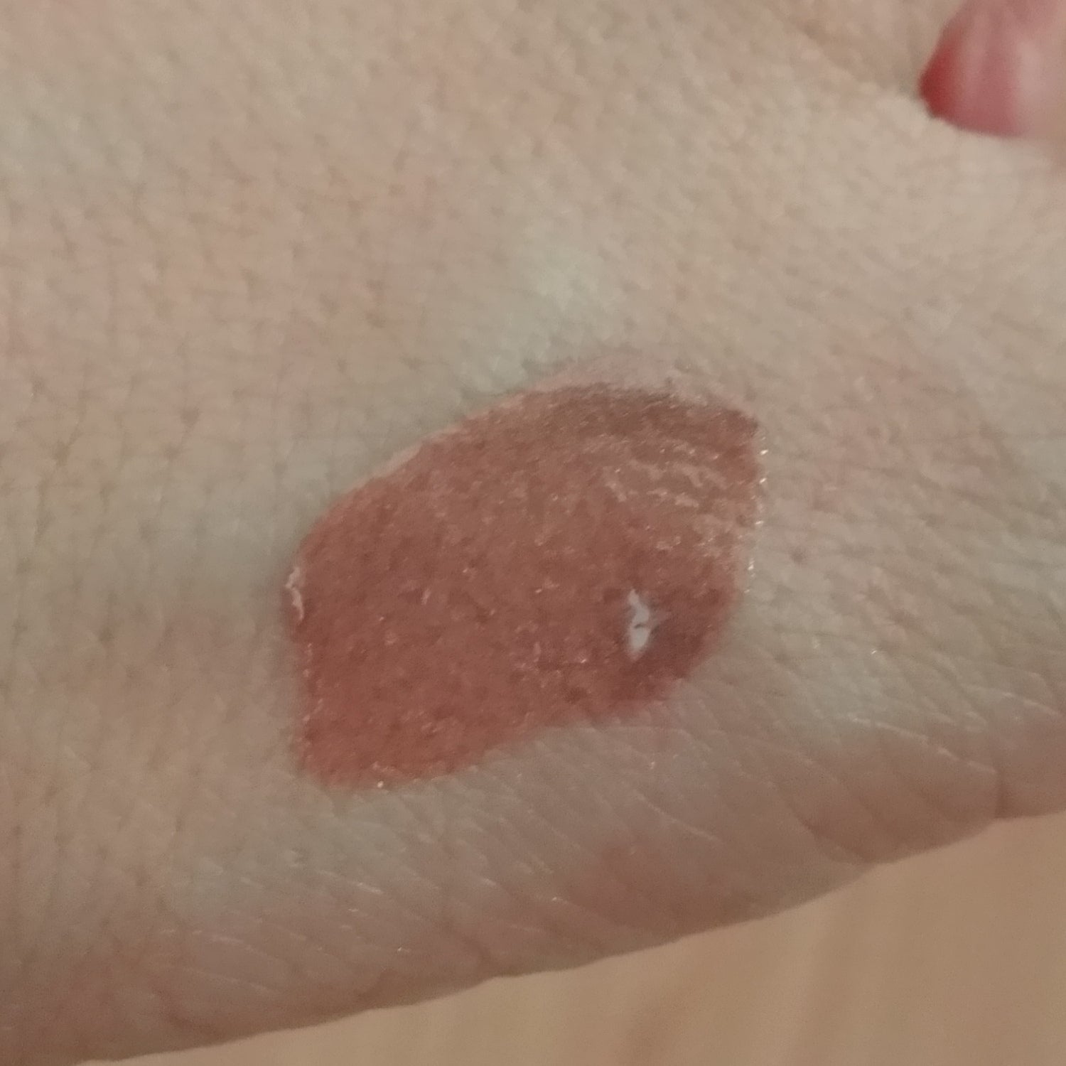LIP GLAZE HAZELNUT